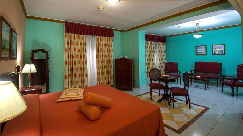 <b>Hotel La Union Room</b>. Images powered by <a href="https://iceportal.shijigroup.com/" title="IcePortal" target="_blank">IcePortal</a>.