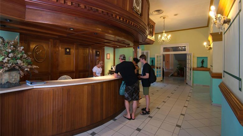 <b>Hotel La Union Lobby</b>. Images powered by <a href="https://iceportal.shijigroup.com/" title="IcePortal" target="_blank">IcePortal</a>.