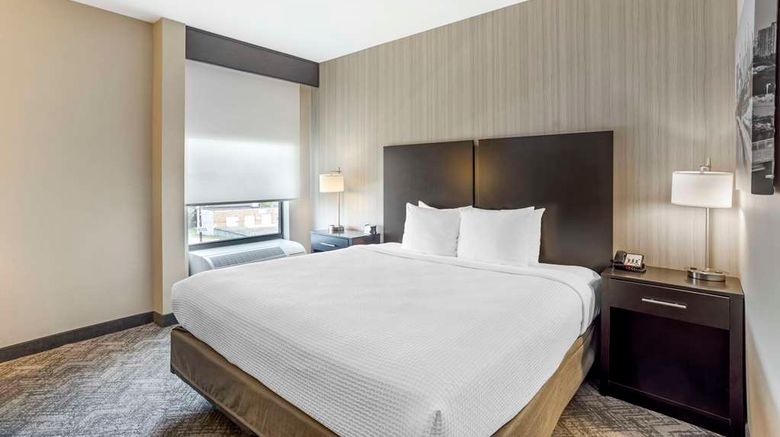 <b>Best Western Plus PHL-Pennsauken Hotel Room</b>. Images powered by <a href="https://iceportal.shijigroup.com/" title="IcePortal" target="_blank">IcePortal</a>.