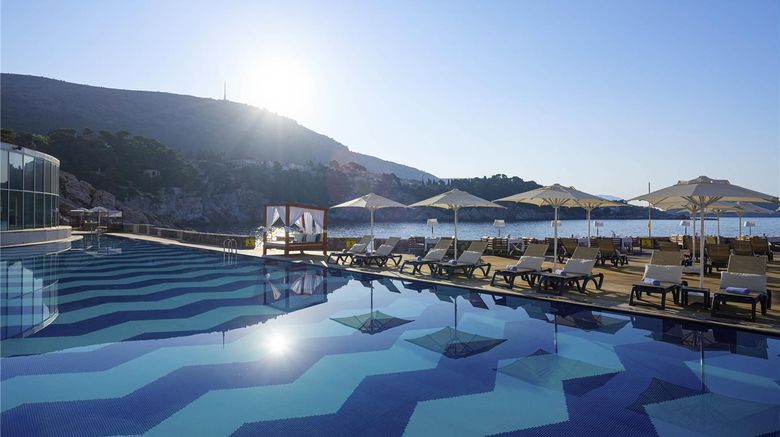 <b>Rixos Premium Dubrovnik Pool</b>. Images powered by <a href="https://iceportal.shijigroup.com/" title="IcePortal" target="_blank">IcePortal</a>.