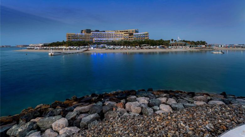 <b>Rixos The Palm Hotel & Suites Exterior</b>. Images powered by <a href="https://iceportal.shijigroup.com/" title="IcePortal" target="_blank">IcePortal</a>.