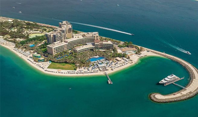 Rixos The Palm Hotel & Suites Exterior