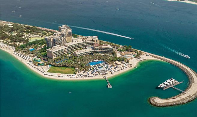 Rixos The Palm Hotel & Suites Exterior