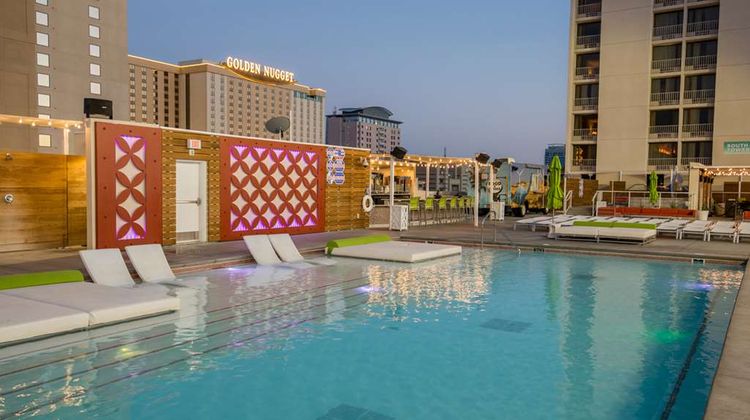 Plaza Hotel & Casino Pool