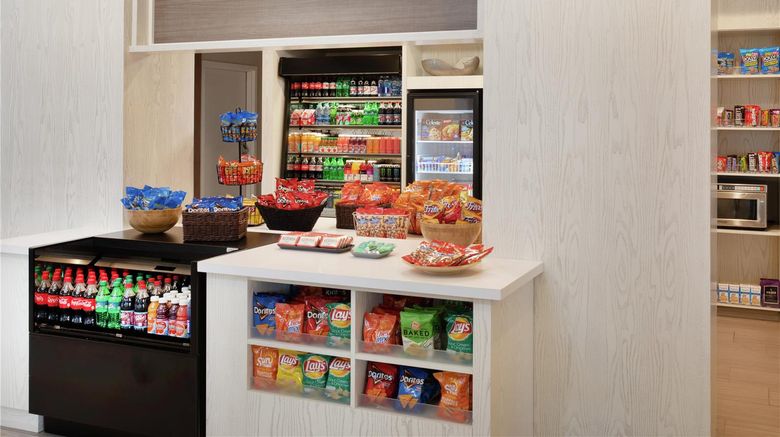 <b>Hilton Garden Inn Las Vegas City Ctr Restaurant</b>. Images powered by <a href="https://iceportal.shijigroup.com/" title="IcePortal" target="_blank">IcePortal</a>.