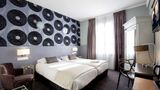 Hotel Raymond 4 Toulouse Room