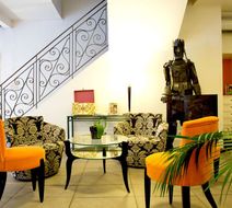 Hotel Raymond 4 Toulouse Lobby