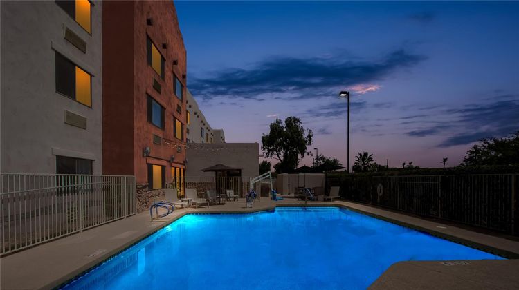 Red Lion Inn/Suites Goodyear-W Phoenix Pool
