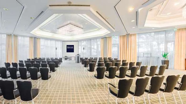 <b>Dorint An den Westfalenhallen Dortmund Ballroom</b>. Images powered by <a href="https://iceportal.shijigroup.com/" title="IcePortal" target="_blank">IcePortal</a>.