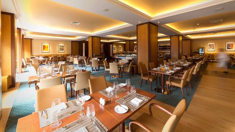 Sana Metropolitan Hotel Restaurant