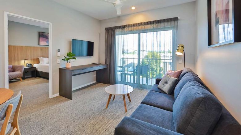 <b>Best Western Plus North Lakes Hotel Room</b>. Images powered by <a href="https://iceportal.shijigroup.com/" title="IcePortal" target="_blank">IcePortal</a>.