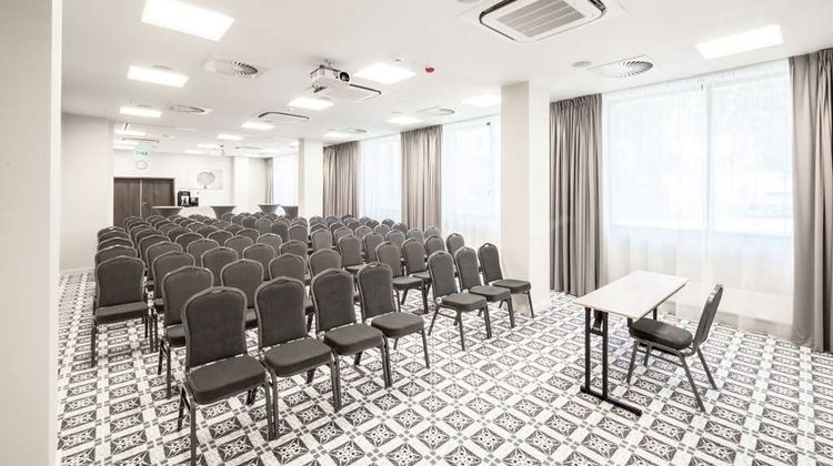 Hampton by Hilton Oswiecim Meeting