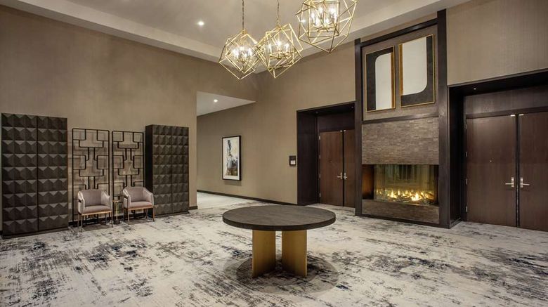 <b>Hilton Garden Inn Hanover Lebanon Lobby</b>. Images powered by <a href="https://iceportal.shijigroup.com/" title="IcePortal" target="_blank">IcePortal</a>.