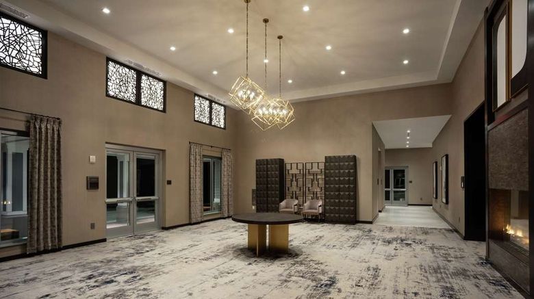 <b>Hilton Garden Inn Hanover Lebanon Lobby</b>. Images powered by <a href="https://iceportal.shijigroup.com/" title="IcePortal" target="_blank">IcePortal</a>.