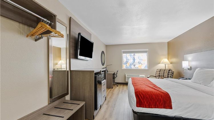 SureStay Hotel by Best Western Kearney Room