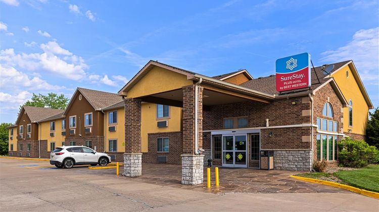 SureStay Hotel by Best Western Kearney Exterior