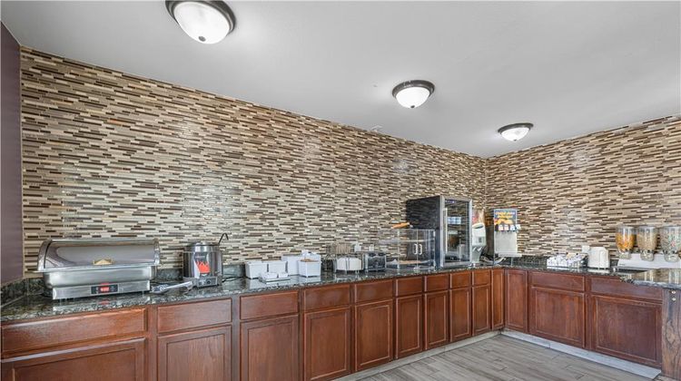 SureStay Hotel by Best Western Kearney Restaurant