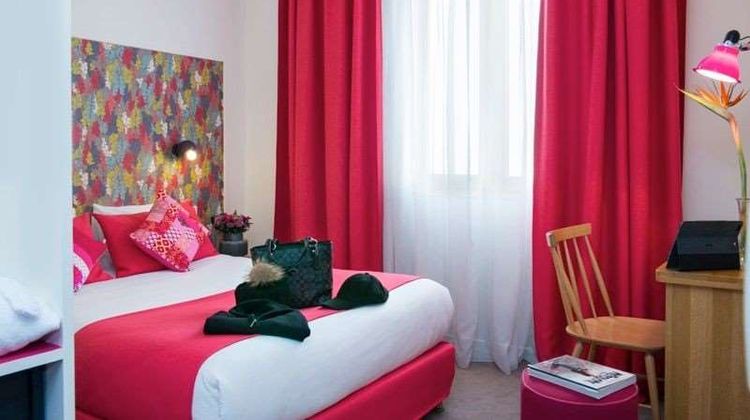 Hotel La Villa Boheme Paris Room