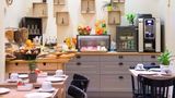 <b>Hotel La Villa Boheme Paris Restaurant</b>. Images powered by <a href="https://iceportal.shijigroup.com/" title="IcePortal" target="_blank">IcePortal</a>.