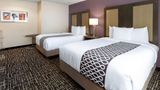 La Quinta Inn & Suites Wichita Airport Suite