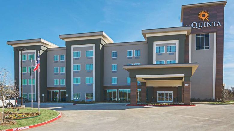 La Quinta Inn  and  Suites Dallas–Wylie Exterior. Images powered by <a href="https://iceportal.shijigroup.com" target="_blank" rel="noopener">Ice Portal</a>.