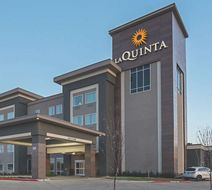 La Quinta Inn & Suites Dallas–Wylie Exterior