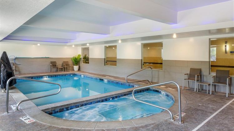 Best Western Duchesne Inn Pool