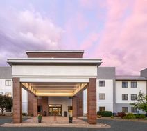 La Quinta Inn & Suites Kokomo Exterior
