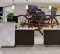 La Quinta Inn & Suites Kokomo Lobby