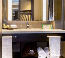 EB Hotel by Euro Building Airport Room
