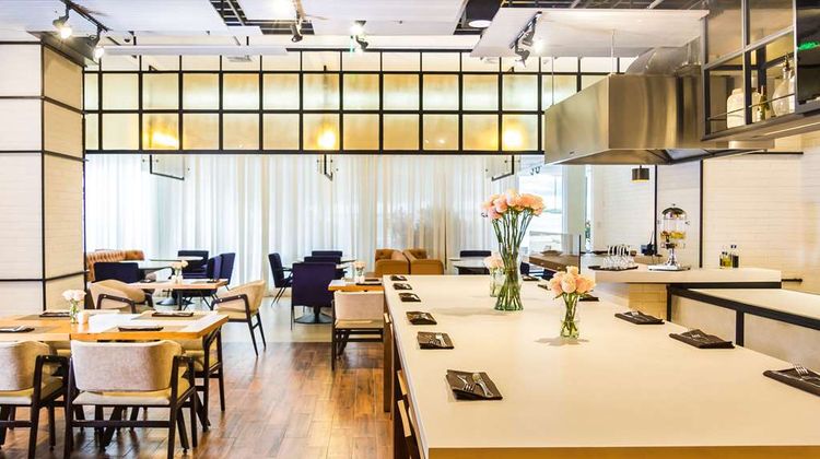 EB Hotel by Euro Building Airport Restaurant