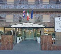 Plus Welcome Milano Hotel & Residence Lobby