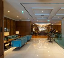 SANA Malhoa Hotel Lobby