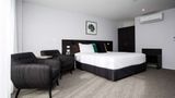 <b>The Metrotel Motel Room</b>. Images powered by <a href="https://iceportal.shijigroup.com/" title="IcePortal" target="_blank">IcePortal</a>.