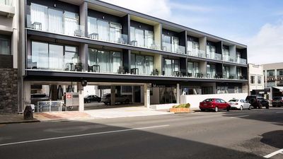The Metrotel Motel