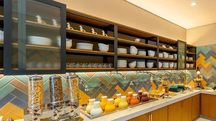 Comfort Suites Macae Restaurant