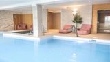 <b>Hotel Collingwood, BW Signature Pool</b>. Images powered by <a href="https://iceportal.shijigroup.com/" title="IcePortal" target="_blank">IcePortal</a>.