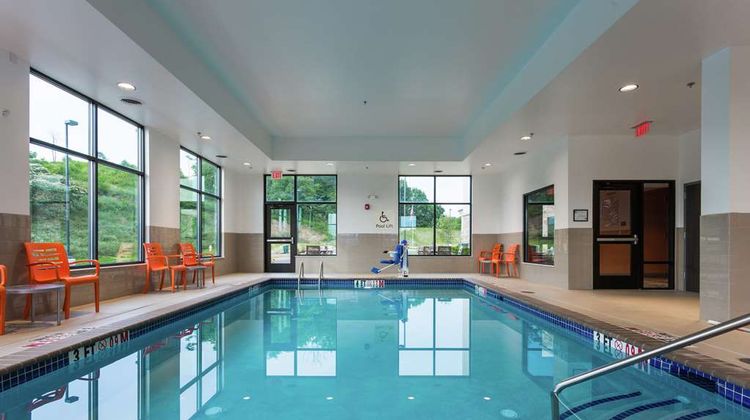 Hampton Inn Cumberland Pool