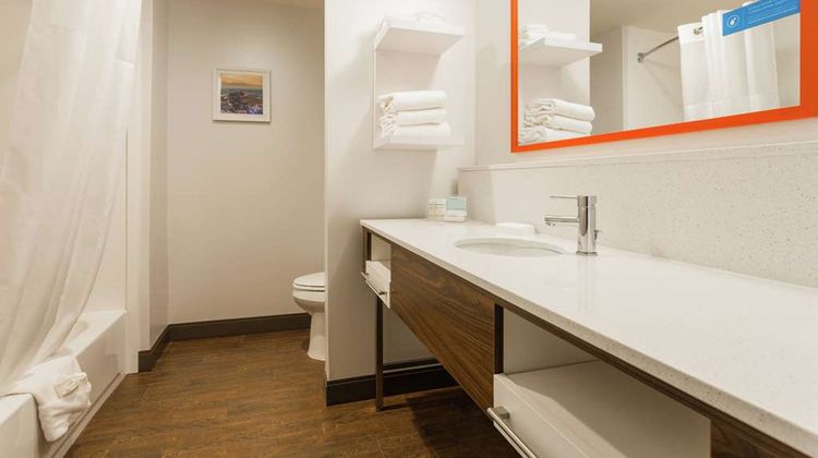 Hampton Inn Cumberland Room