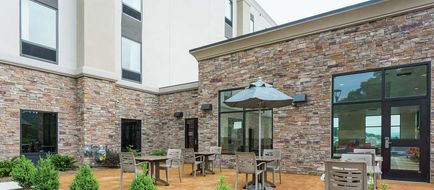 Hampton Inn Cumberland Exterior