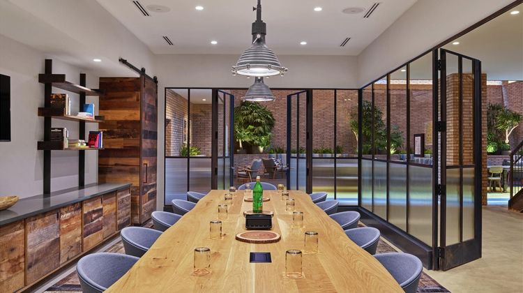 Canopy by Hilton Portland Pearl District Meeting
