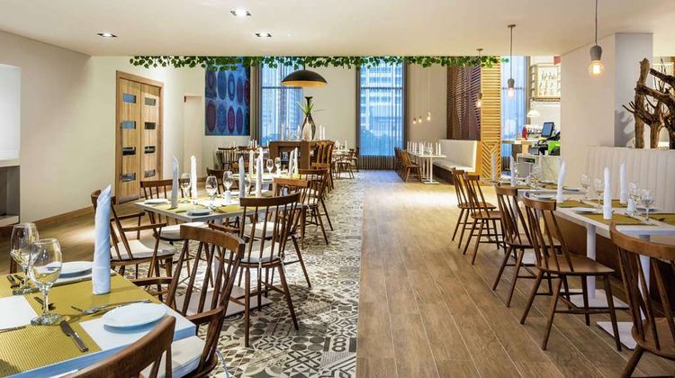 Hilton Garden Inn Santa Marta Restaurant