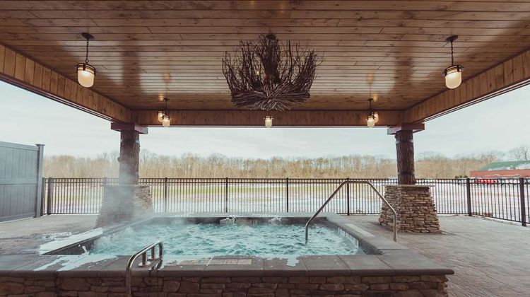 Tailwater Lodge, Tapestry Collection Spa
