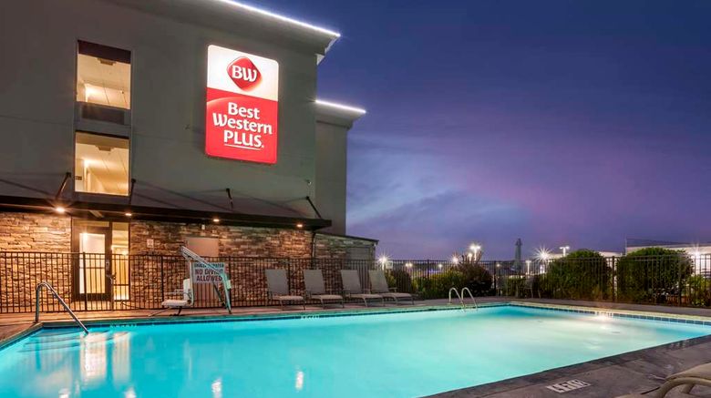 <b>Best Western Plus I-385 Inn & Suites Pool</b>. Images powered by <a href="https://iceportal.shijigroup.com/" title="IcePortal" target="_blank">IcePortal</a>.