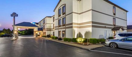Best Western Saint Clairsville Exterior