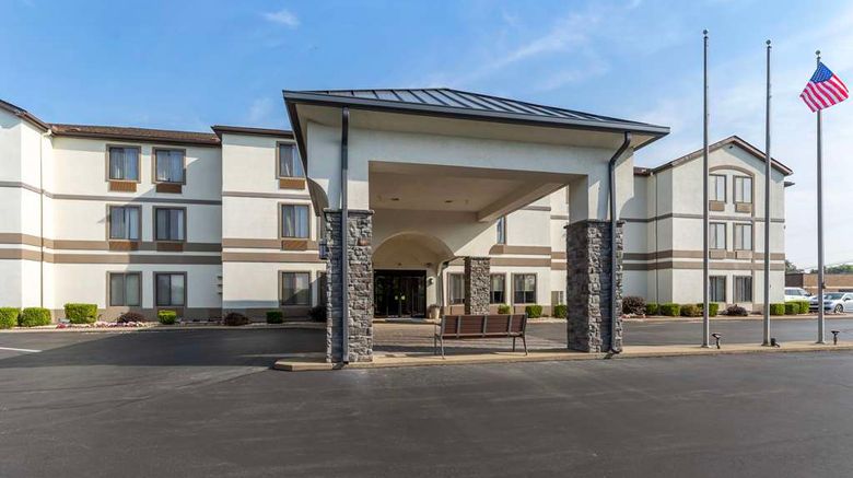 <b>Best Western Saint Clairsville Exterior</b>. Images powered by <a href="https://iceportal.shijigroup.com/" title="IcePortal" target="_blank">IcePortal</a>.