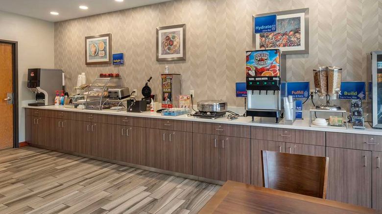 <b>Best Western Saint Clairsville Restaurant</b>. Images powered by <a href="https://iceportal.shijigroup.com/" title="IcePortal" target="_blank">IcePortal</a>.