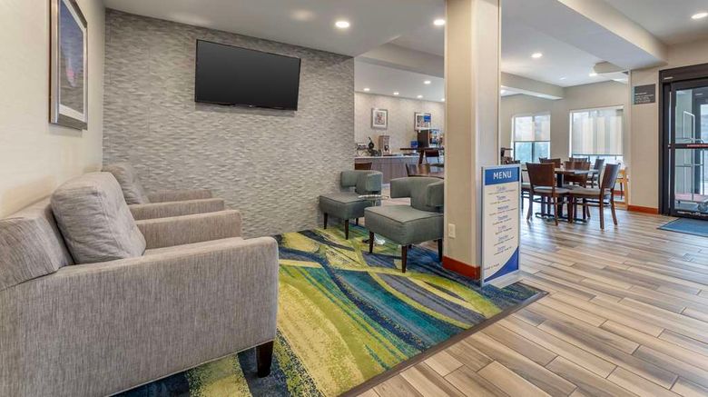 <b>Best Western Saint Clairsville Lobby</b>. Images powered by <a href="https://iceportal.shijigroup.com/" title="IcePortal" target="_blank">IcePortal</a>.