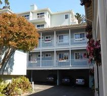 Carmel Bay View Inn Exterior