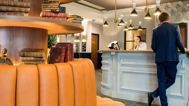 <b>Kopster Hotel Lyon Groupama Stadium Lobby</b>. Images powered by <a href="https://iceportal.shijigroup.com/" title="IcePortal" target="_blank">IcePortal</a>.
